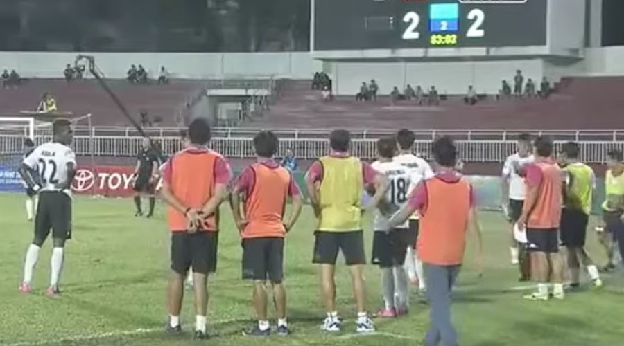 Vietnamese football team refuses to play in protest at controversial late penalty