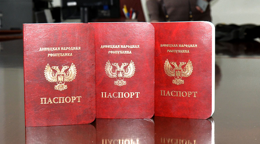 Moscow’s recognition of Donetsk, Lugansk passports doesn’t contradict international law – Kremlin