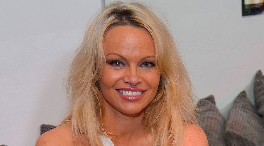 Pamela Anderson to RT: I’ll campaign for men falsely accused of rape (VIDEO)