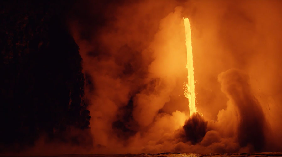 Hawaii volcano ‘fire hose’ creates stunning clash between fire & sea (VIDEOS)