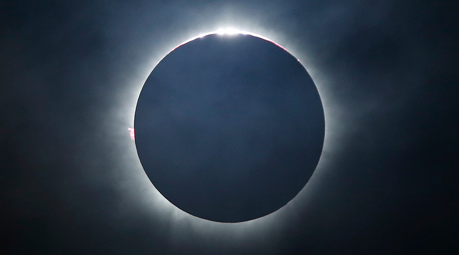 ‘Ring of fire’ eclipse treats southern hemisphere stargazers