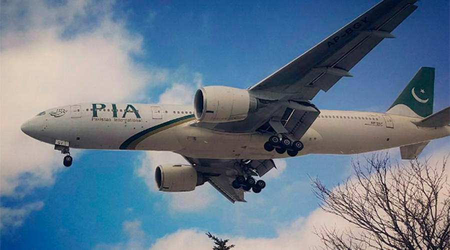 Is that my seat? Pakistani plane flew with extra passengers standing in the aisle