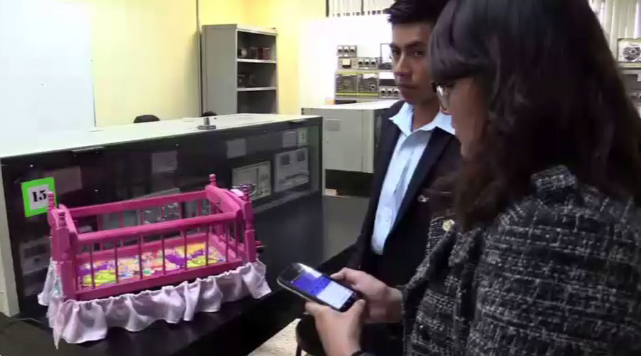 Rock on, baby! Bluetooth-activated cradle could help reduce new parents’ sleepless nights (VIDEO)