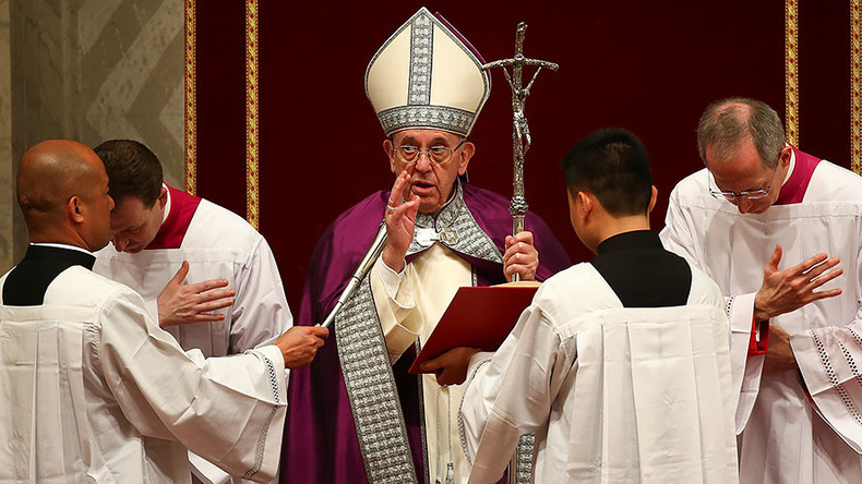 Pope Francis Urges Priests To Use Exorcists If They Hear Confessions ...