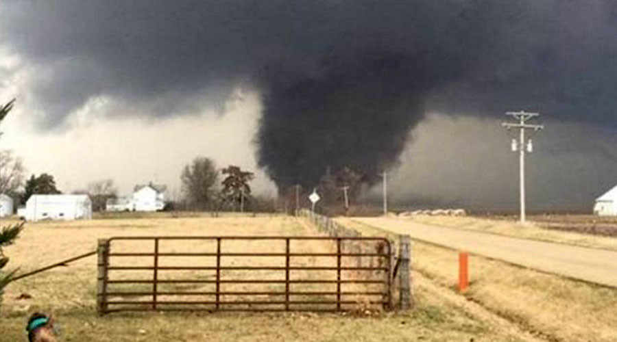 Tornado watch issued for central US as severe weather leaves 2 dead