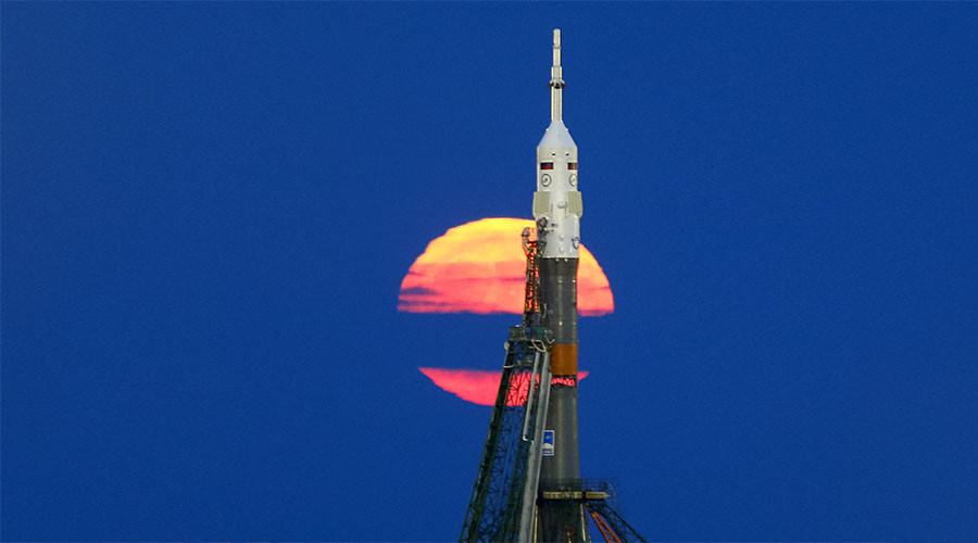 Amazon boss wants to start delivery service to the Moon