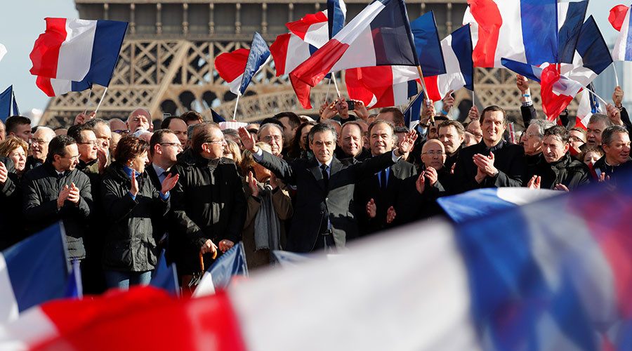 ‘No one can stop my candidacy!’ France’s Fillon invigorates supporters amid replacement rumors
