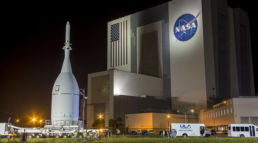 Congress passes NASA funding bill, Mars mission date set