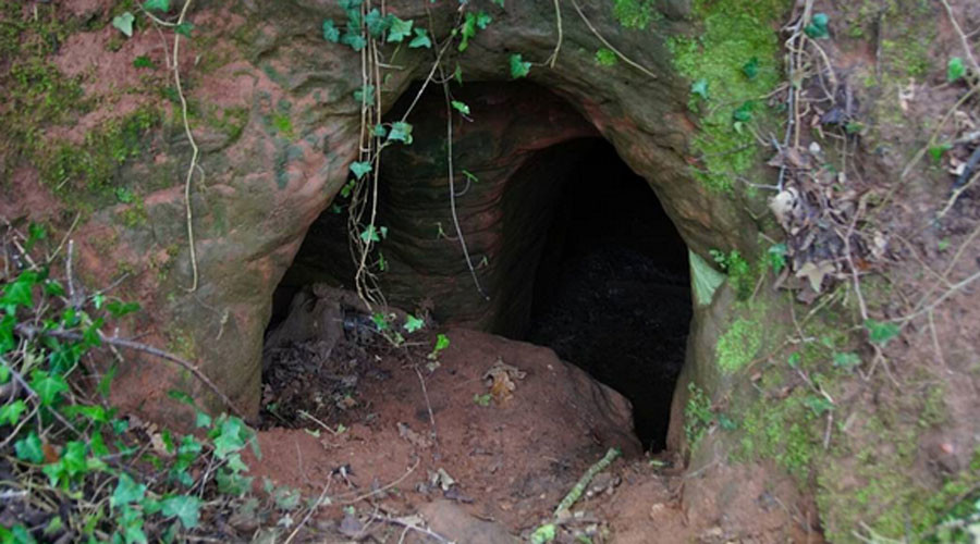 Hidden ‘Knights Templar’ cave used for ‘black magic’ finally explored by historians (VIDEO, PHOTOS)