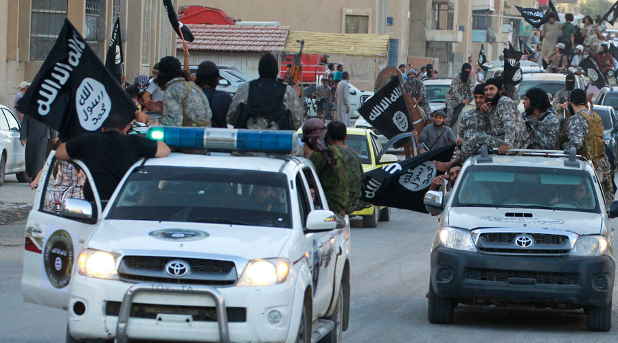 British govt admits to secret Syria war fund but refuses to identify ‘non-extremist’ fighters