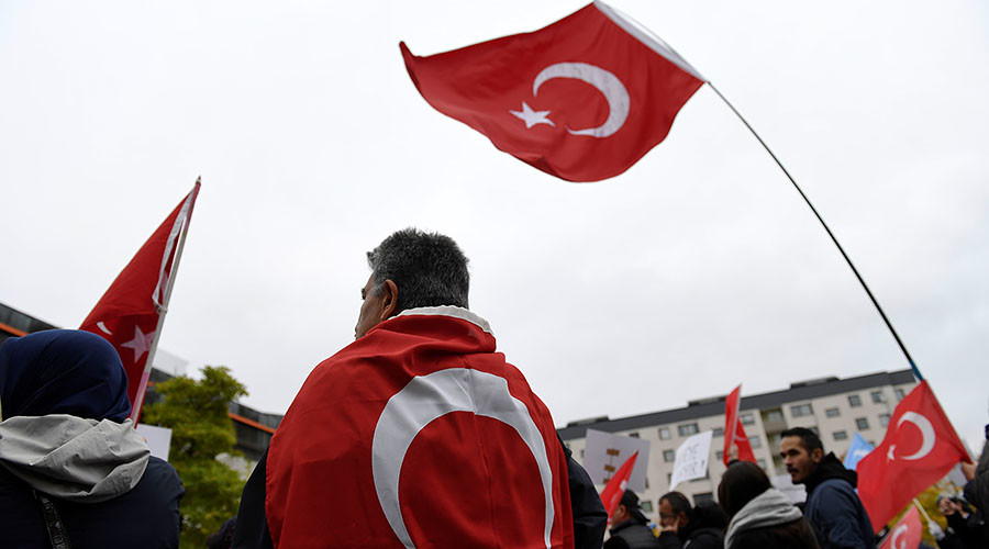 Turkish rally in Sweden derailed amidst Ankara’s referendum row with Europe
