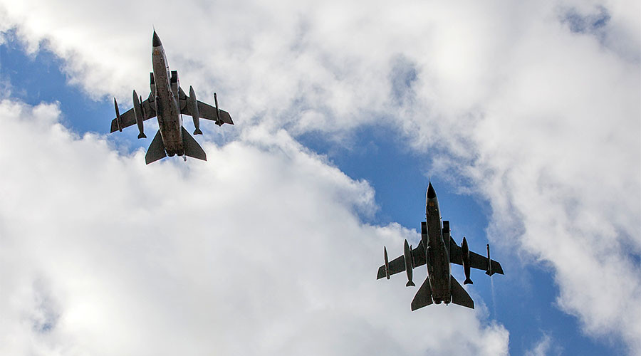 German MPs call for troop withdrawal from Turkish airbase amid rally row