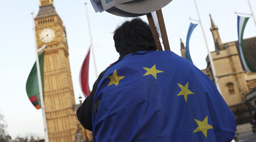 Brussels backs down on £52bn Brexit divorce bill