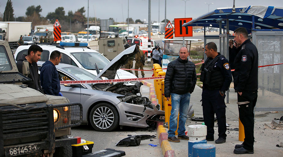 IDF shoot 16yo Palestinian girl after alleged car ramming attempt (VIDEOS)