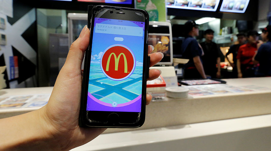 App-y meal: McDonald’s tests mobile ordering