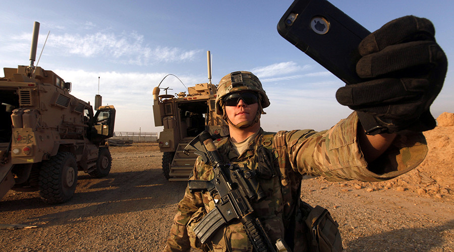Marine nude photo-sharing scandal prompts new social media policy