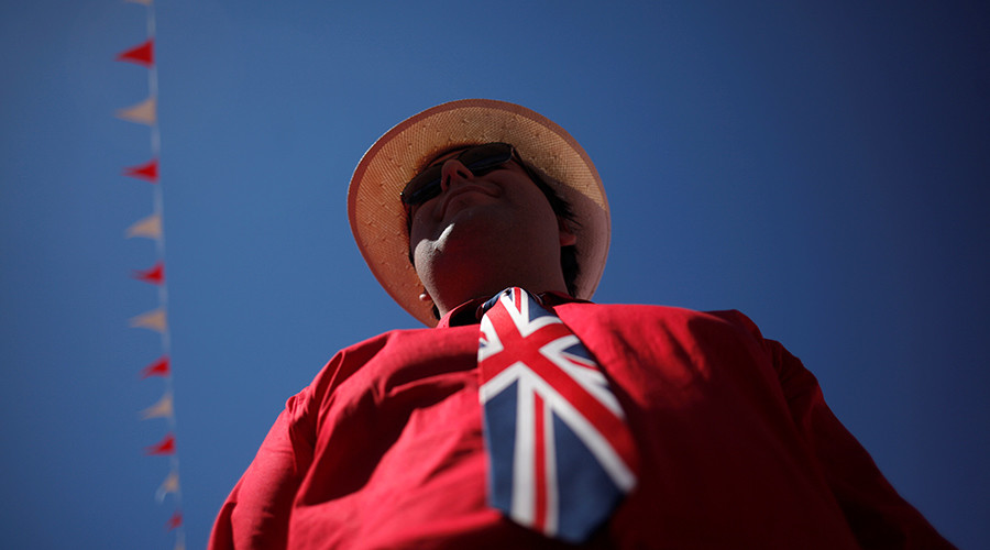 Spanish Brexit negotiator suggests British expats should keep their EU rights