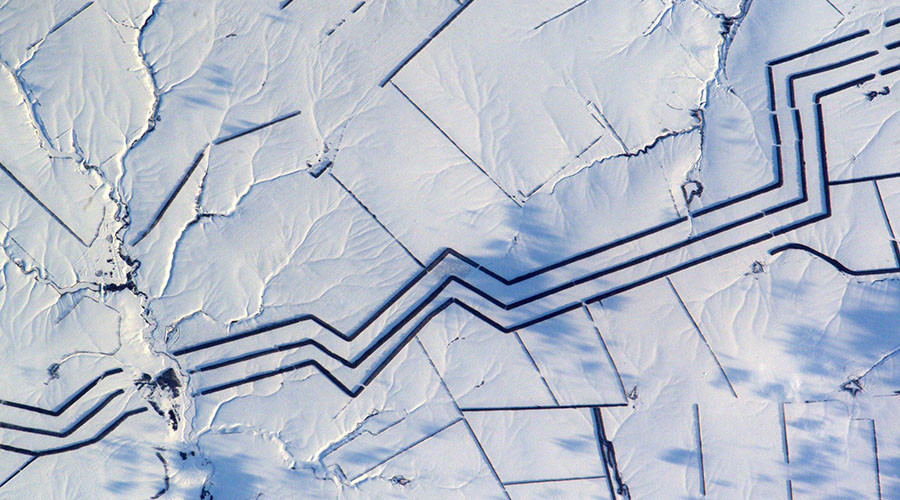 Bizarre image of Russian ‘snow art’ baffles astronaut (PHOTO)