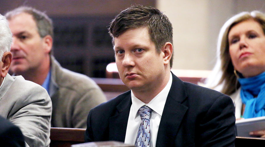 Chicago cop who killed Laquan McDonald gets 16 new charges – 1 for every bullet fired