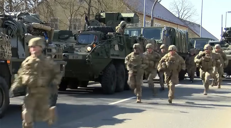 NATO troops head for Poland ‘to deter Russian offensive actions’ (VIDEO)