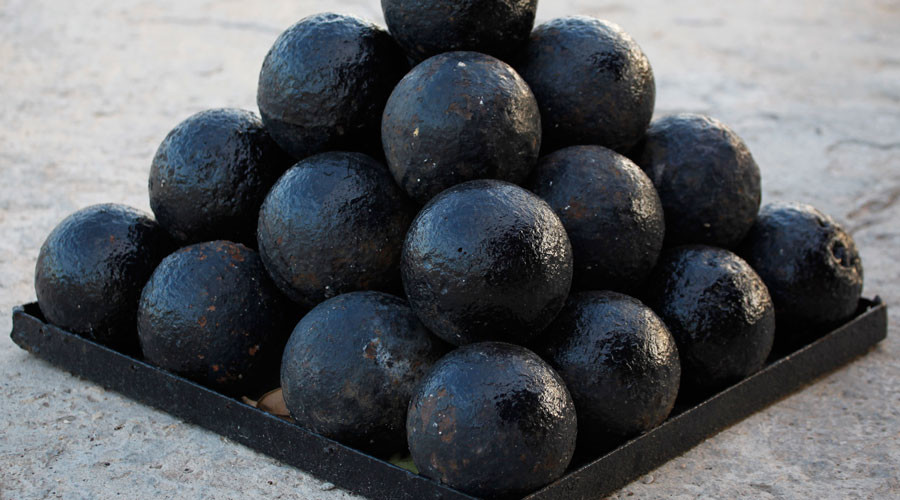 Explosive discovery as US Civil War cannonballs found at Pa. construction site