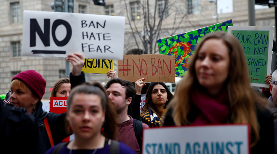 Halt on Trump travel ban extended indefinitely by Hawaii judge