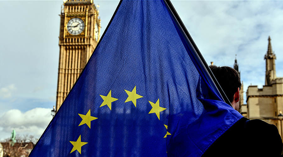 No talks on free-trade until £52bn Brexit bill is settled, EU tells Britain