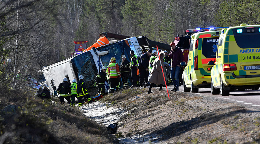 Three dead in Sweden bus crash with dozens of school children on board (VIDEO)