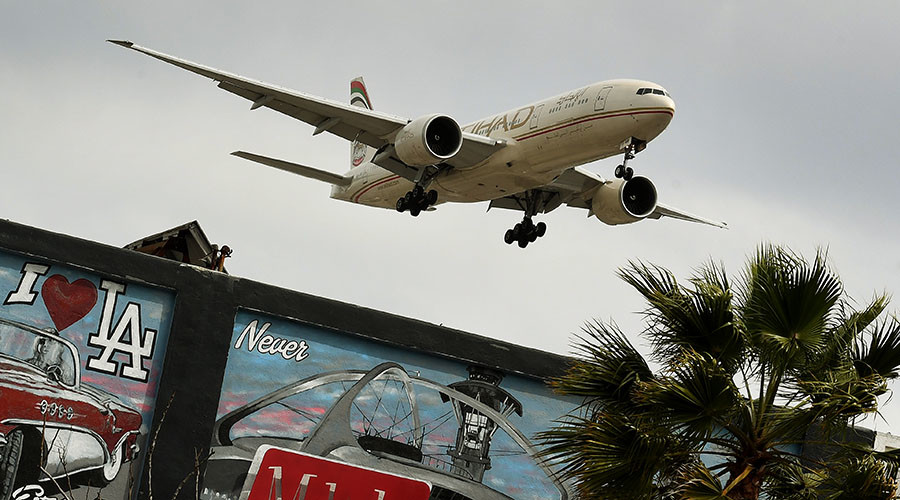 Business class 'war': Healthy Etihad bookings fly in face of US ‘security’ ban