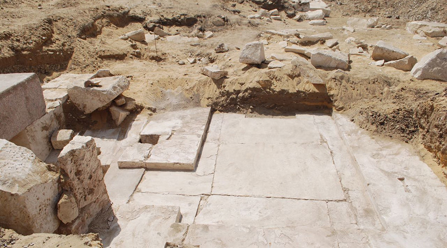 3,700yo pyramid remains found near ancient Egyptian burial site (PHOTOS)