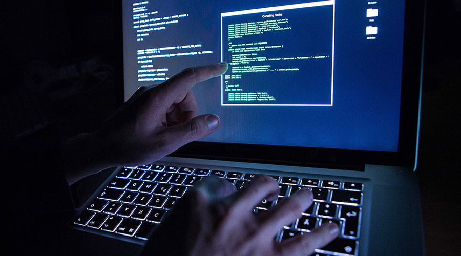France recruits cyber army as politicians talk up Russia hacking threat
