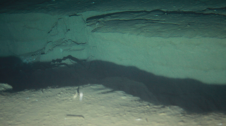 Japanese scientists to use giant undersea drill to reach Earth’s mantle