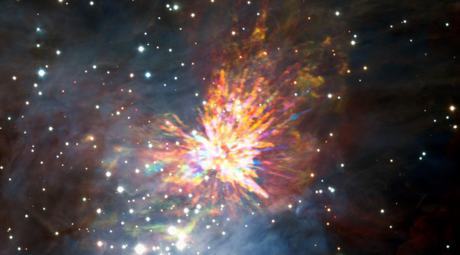 Twinkle, twinkle exploding star: Epic star birth captured in spectacular images