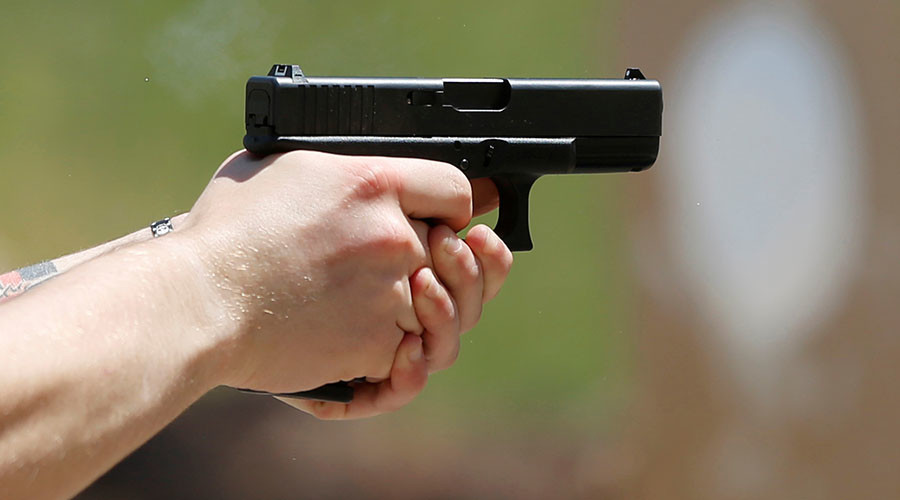 Dog fight: Chicago father & son shoot each other in argument over pet