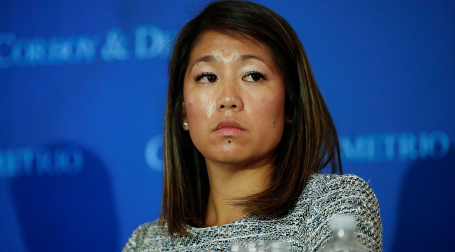 United Airlines passenger ‘suffered concussion, broken nose & lost teeth’ – lawyer
