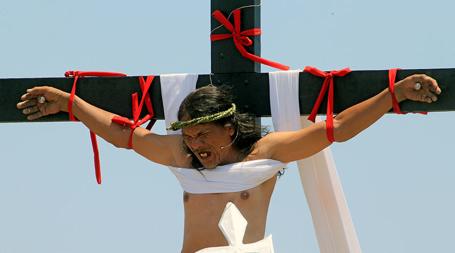 Filipino Catholics crucify themselves in gruesome Easter reenactment (GRAPHIC VIDEO)