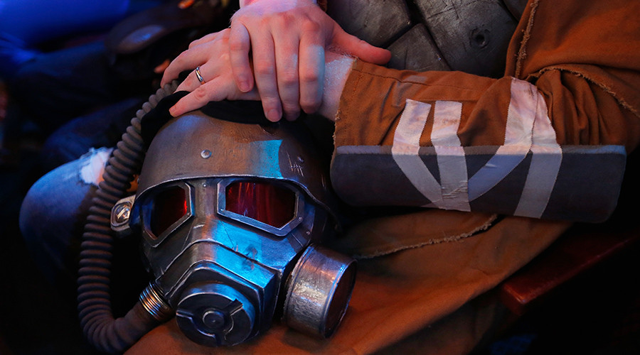 Cosplay Fallout: Gaming enthusiast swarmed by police for wearing costume
