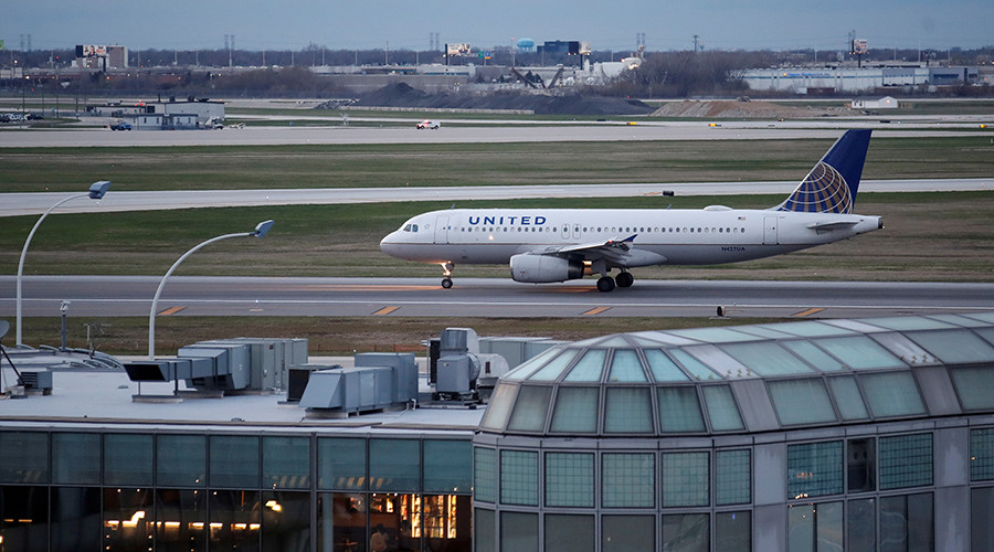 United Airlines proposes policy change after nightmare PR week
