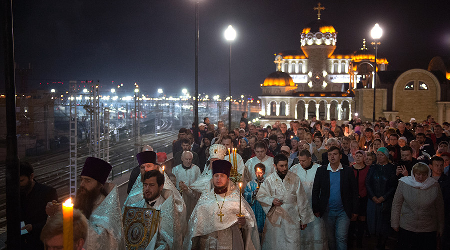Orthodox & Catholic Christians celebrate Easter on same day in rare convergence (VIDEO, PHOTOS)