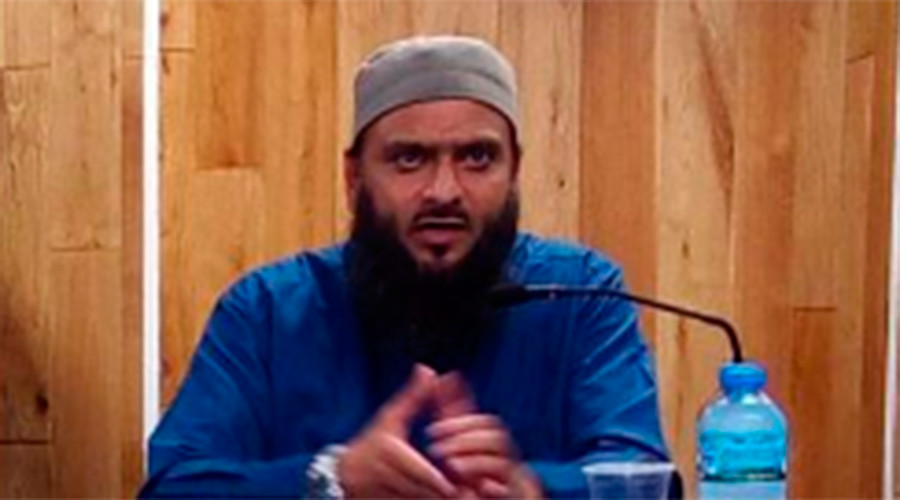 UK primary school takes pupils on day out to meet ‘extremist’ Islamic preacher