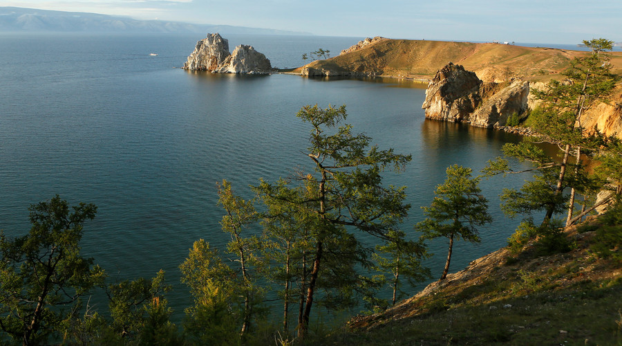 Russia lifts Far East visa requirements for 18 countries to boost tourism & development