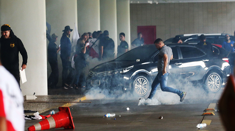 Blue on blue: Police unions teargassed as they storm Brazilian Congress over looming pension reform