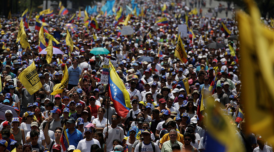 3 killed as Venezuelans hit streets in massive anti-Maduro protest (PHOTOS, VIDEOS)