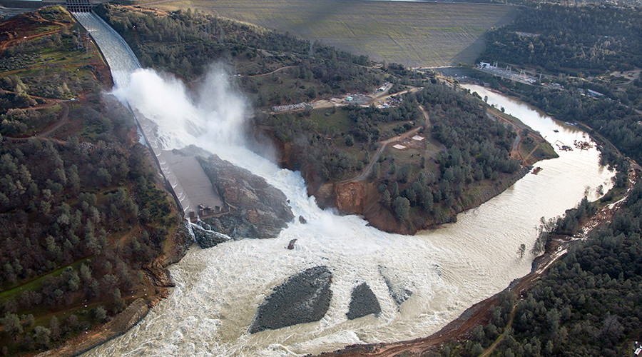 'This is not good': Probe reveals mistakes in handling rupture at Oroville Dam
