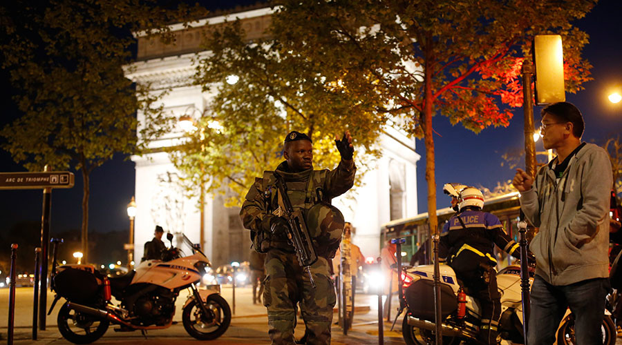 French election: Paris attack puts security top among rivals French election: Paris attack puts security top among rivals