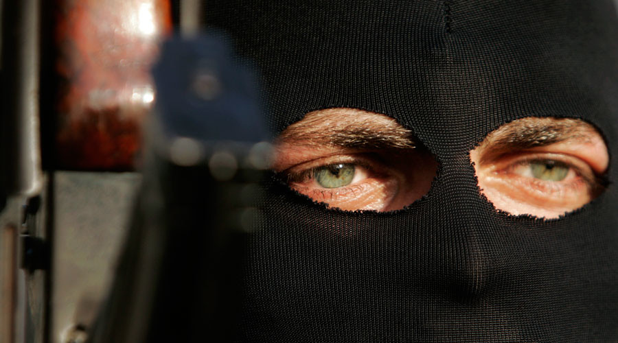 ‘Hang gliding jihadist’ has US citizenship revoked for plotting terrorist bombing campaign
