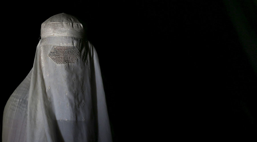UKIP wants mandatory FGM checks on young girls & burka ban
