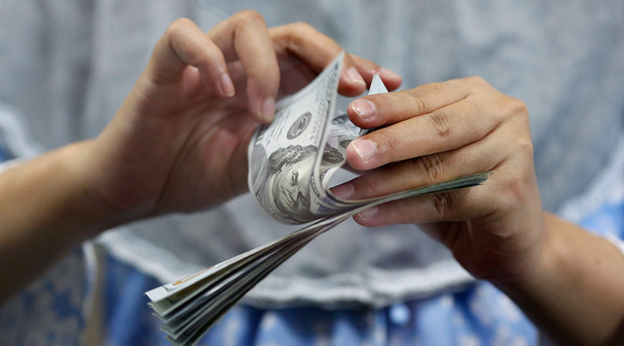 Employers can pay women less based on previous salaries, US court rules