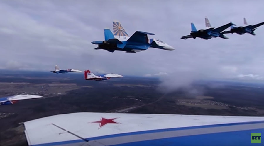 Fighter jets supreme: Watch Russian teams’ aerobatic moves in gorgeous 360 (VIDEO)
