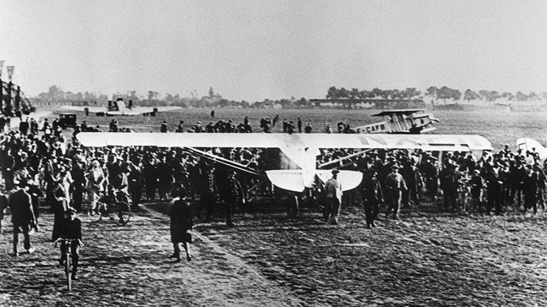 Spirit of St. Louis: Charles Lindbergh’s groundbreaking flight remembered 90yrs on (VIDEO) — RT ...